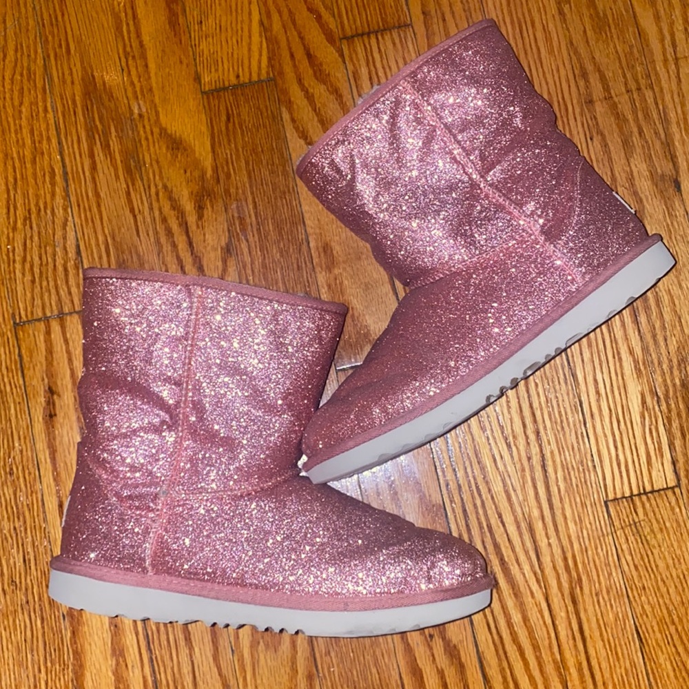 Short Glitter Pink UGGS